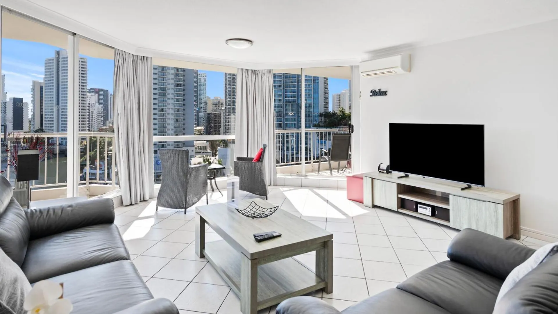 Moorings On Cavill Surfers Paradise Gold Coast Aparthotel