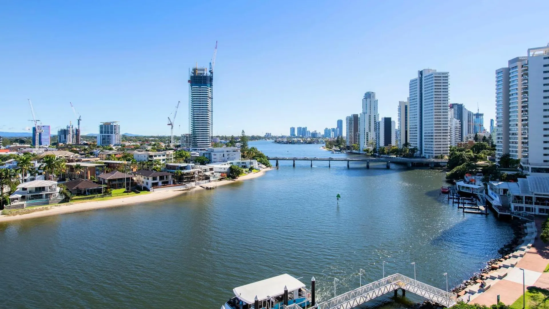 Moorings On Cavill Surfers Paradise Gold Coast 4*,  Australia
