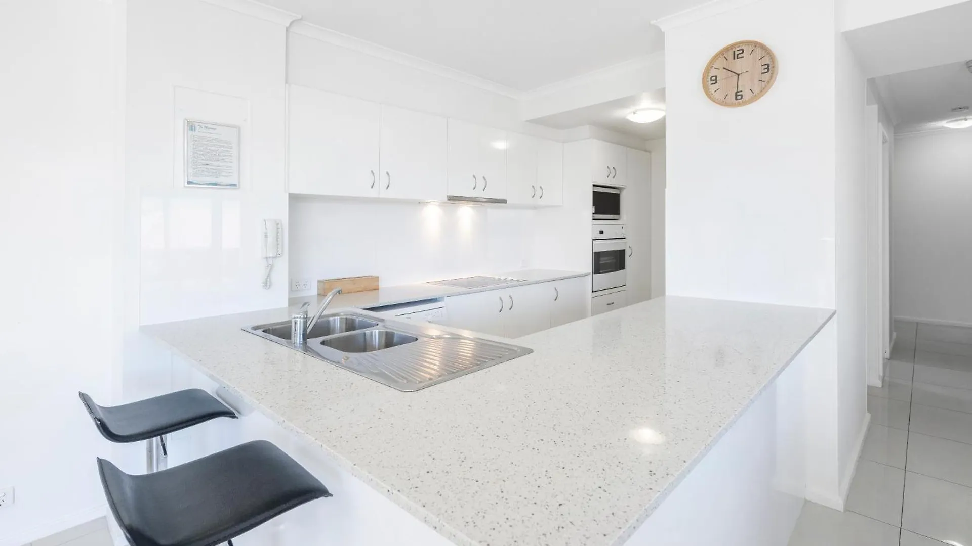 Moorings On Cavill Surfers Paradise Gold Coast Aparthotel