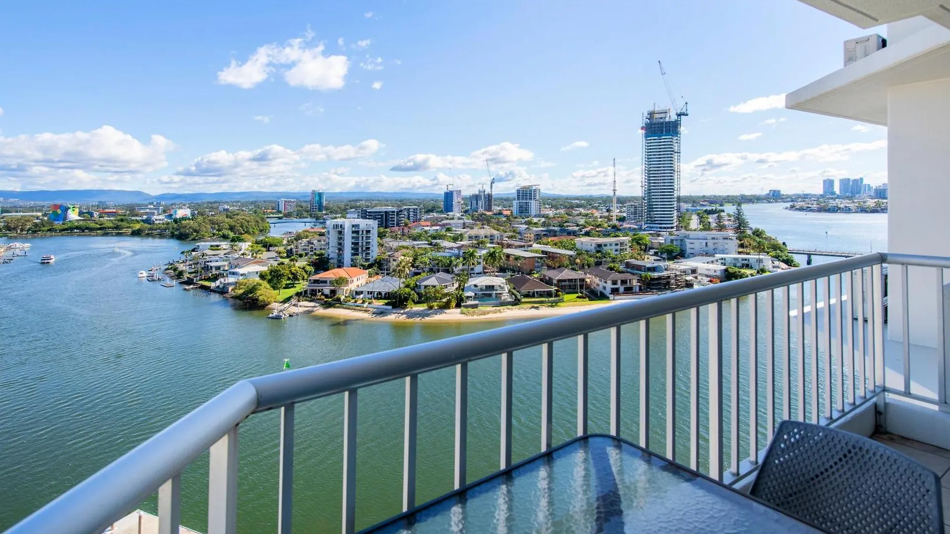 Aparthotel Moorings On Cavill Surfers Paradise Gold Coast