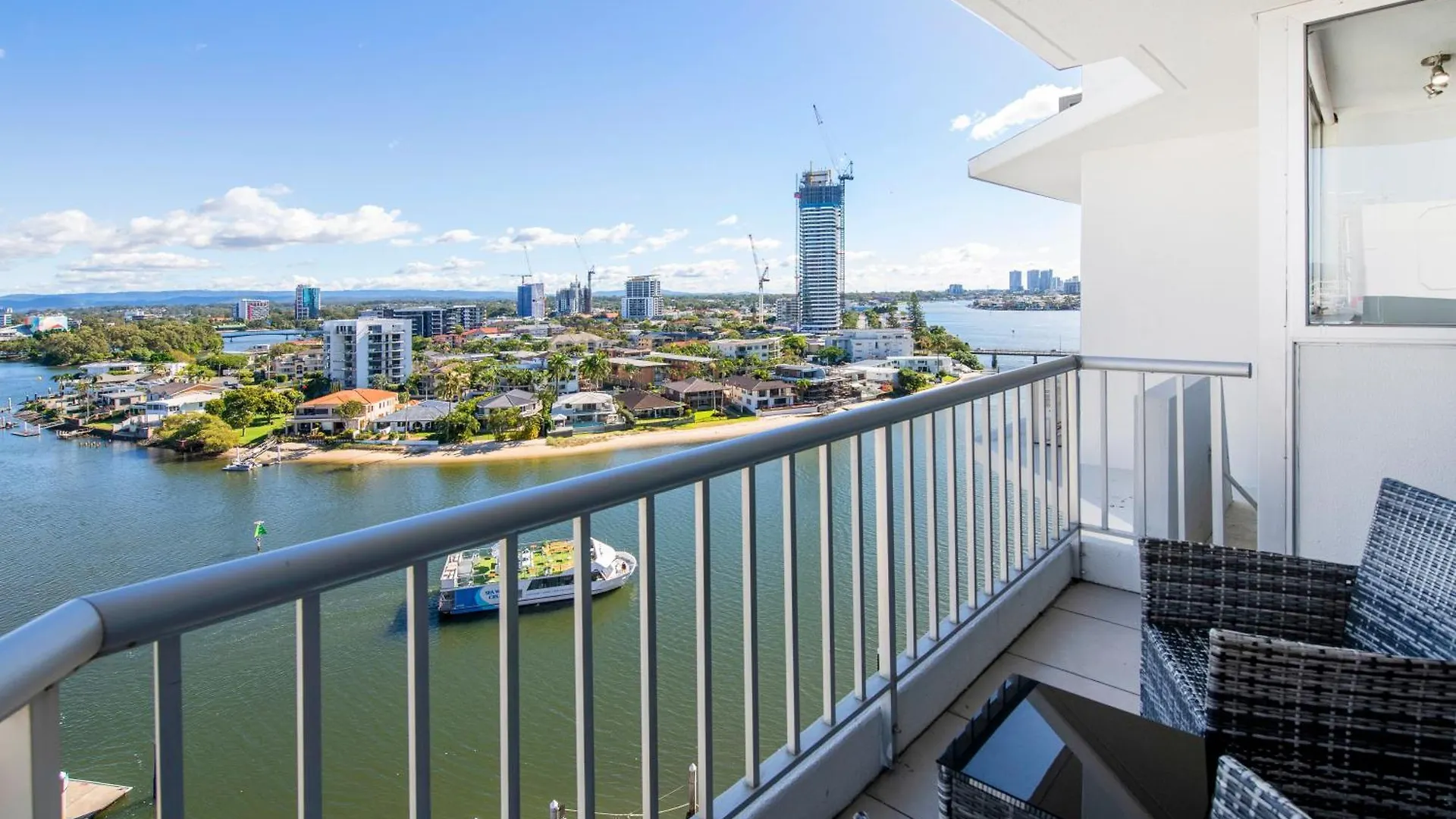 Moorings On Cavill Surfers Paradise Gold Coast 4*,  Australia