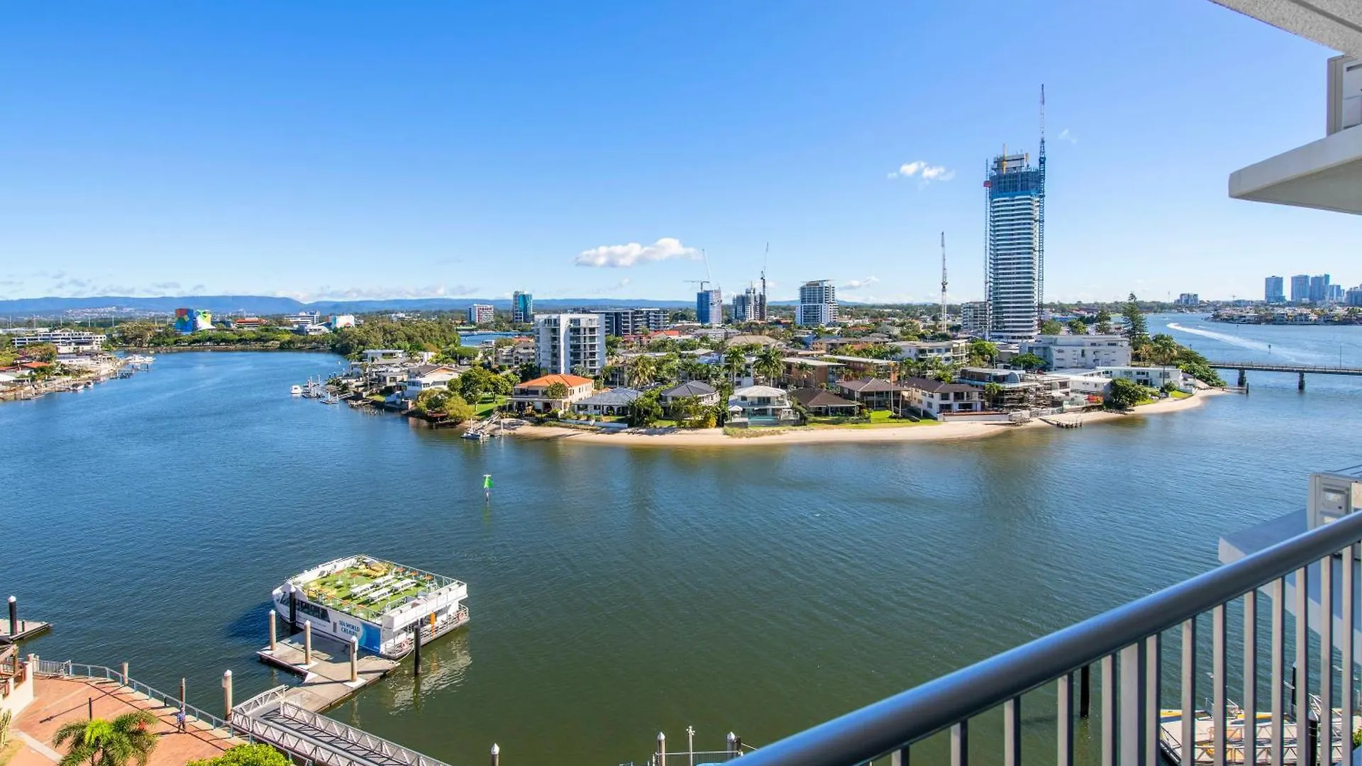 Aparthotel Moorings On Cavill Surfers Paradise Gold Coast