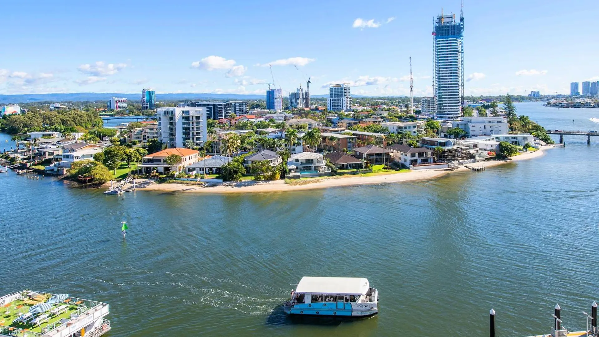 Moorings On Cavill Surfers Paradise Gold Coast