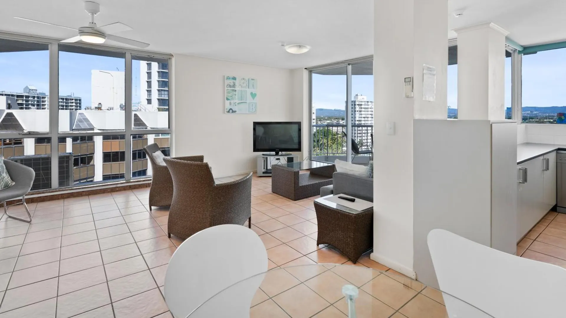 Aparthotel Moorings On Cavill Surfers Paradise Gold Coast