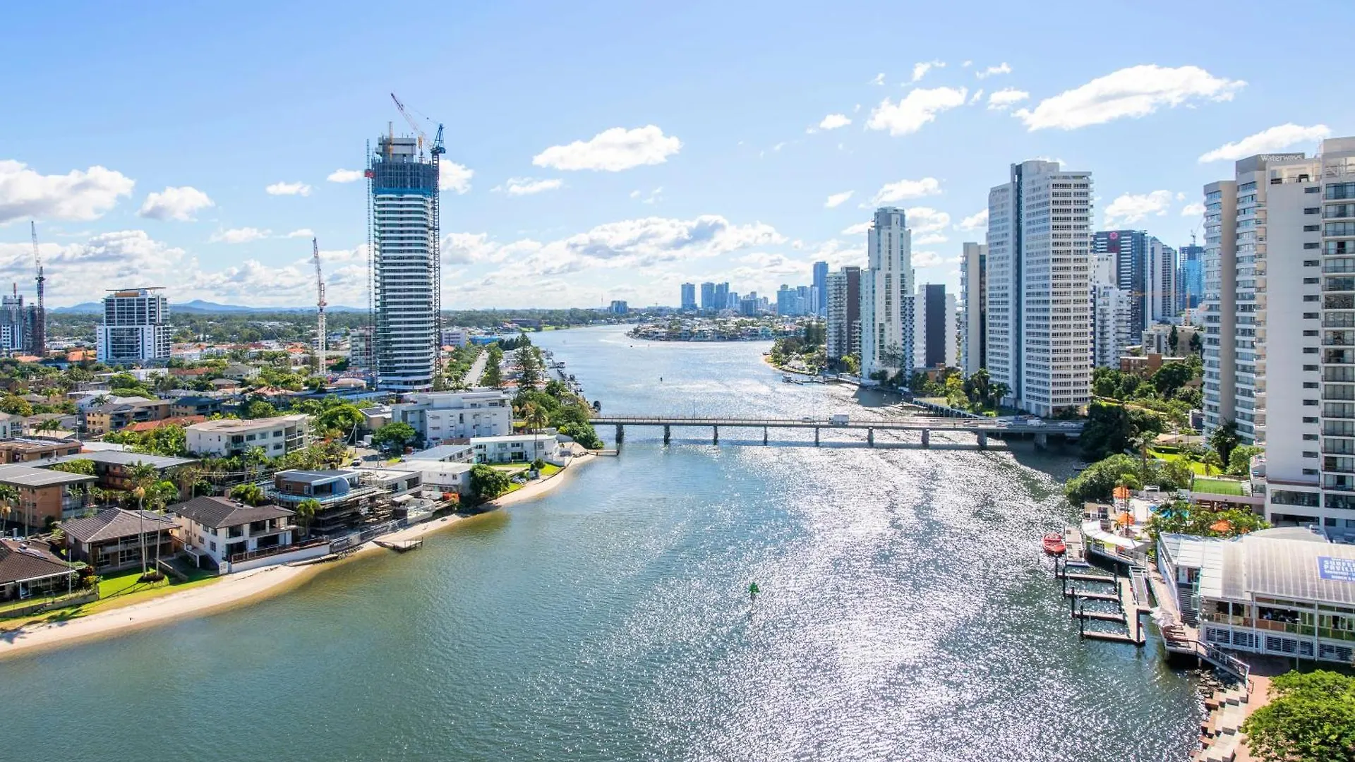Moorings On Cavill Surfers Paradise Gold Coast